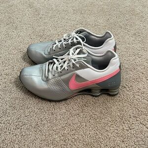 Silver Gray/Pink/White Nike Shox